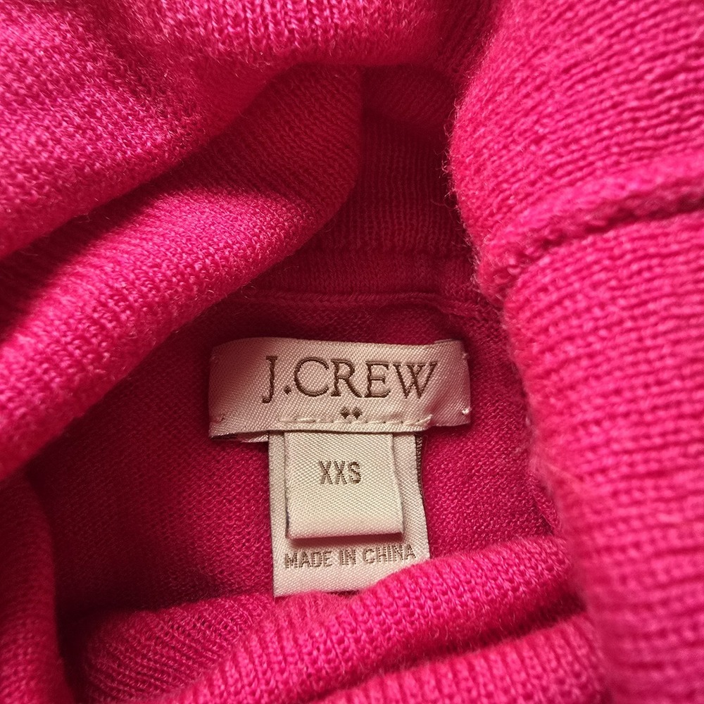J. Crew Women's XXS Merino Wool Blend Turtleneck Sweater Pink Cozy Layer Chic - Picture 2 of 6